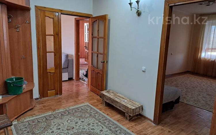 4-комнатная квартира, 103 м², 4/5 этаж, 28-й мкр 25