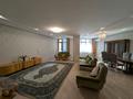 3-бөлмелі пәтер · 250 м² · 5/8 қабат, мкр Юбилейный, Омаровой 31/1 — Европолис, бағасы: 175 млн ₸ в Алматы, Медеуский р-н