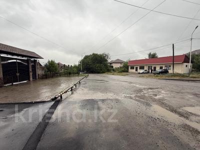 Жер телімі · 8 сотық, Карасай батыра, бағасы: 30 млн ₸ в Туздыбастау (Калинино)