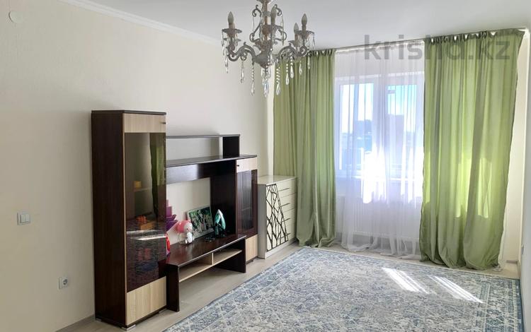 2-комнатная квартира, 60 м², 13/14 этаж, Туран 55