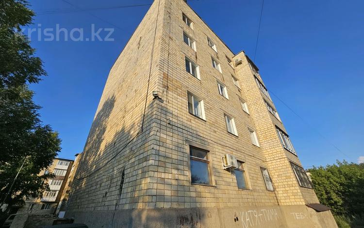 1-комнатная квартира · 35.6 м² · 1/5 этаж, Ивана Крамского 44/3 — Кооперативный университет за 11.5 млн ₸ в Караганде, Казыбек би р-н — фото 16