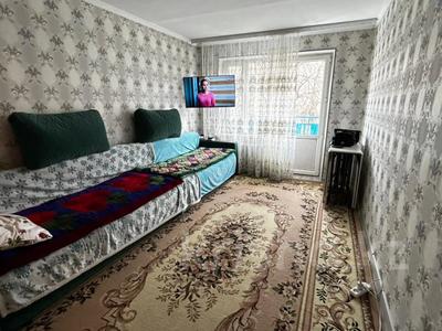 1-комнатная квартира, 32 м², 2/5 этаж, Самал за 9.3 млн 〒 в Талдыкоргане, мкр Самал