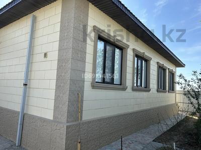 Отдельный дом · 4 комнаты · 200 м² · , мкр Байтак, 24 за 33.8 млн ₸ в Атырау, мкр	Байтак