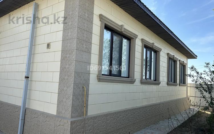 Жеке үй · 4 бөлме · 200 м² · , мкр Байтак, 24, бағасы: 33.8 млн ₸ в Атырау, мкр	Байтак — фото 13