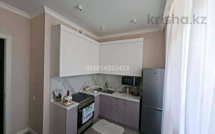 1-комнатная квартира · 37 м² · 9/16 этаж, Кайым Мухамедханов 12/3 за 230 000 ₸ в Астане, Нура р-н — фото 8