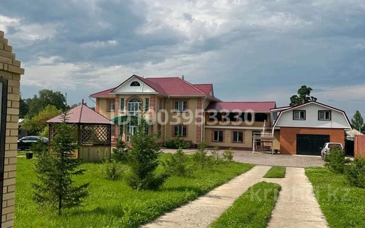 Отдельный дом · 12 комнат · 470 м² · 30 сот., Канаиби 61 — Находится на против горно лыжный базы за 185 млн ₸ в Щучинске — фото 2