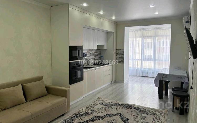 2-комнатная квартира · 53 м² · 4/5 этаж, мкр Жана Орда за 160 000 ₸ в Уральске — фото 2