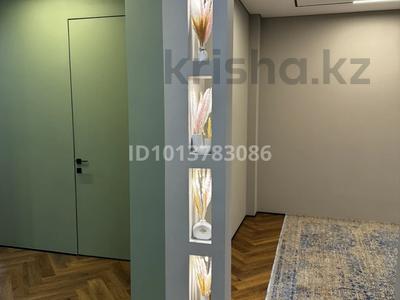 3-бөлмелі пәтер · 80 м² · 1/5 қабат, Нұрсая ш/а., Ел Орда 9А, бағасы: 41 млн ₸ в Атырау, мкр Нурсая