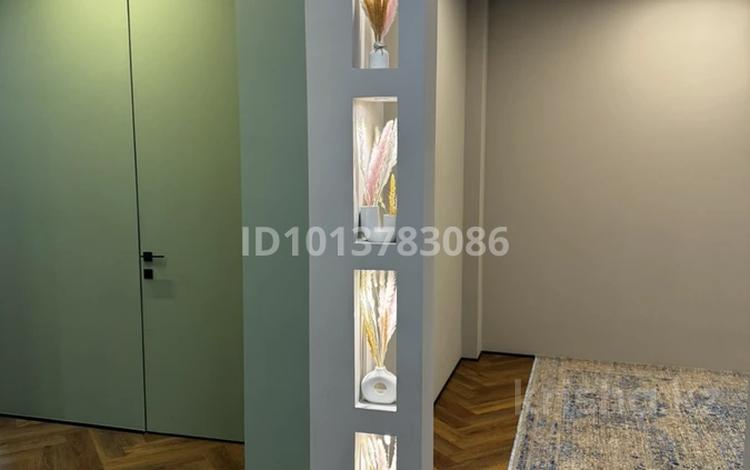 3-бөлмелі пәтер · 80 м² · 1/5 қабат, Нұрсая ш/а., Ел Орда 9А, бағасы: 41 млн ₸ в Атырау, мкр Нурсая — фото 17