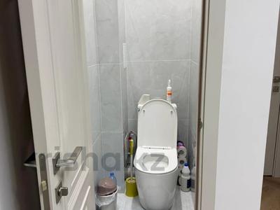 2-бөлмелі пәтер · 64 м² · 3 қабат, мкр Нурсат 148, бағасы: 35 млн ₸ в Шымкенте, Каратауский р-н
