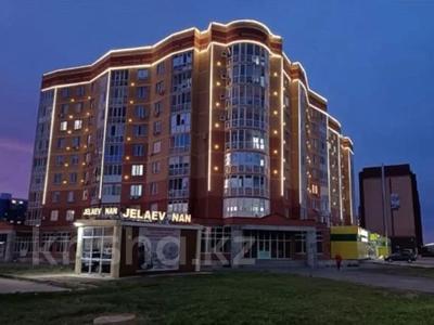 2-комнатная квартира · 57 м² · 4/9 этаж, Самал за 26.5 млн 〒 в Уральске