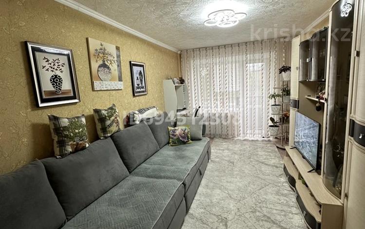 3-комнатная квартира, 57.5 м², 4/5 этаж, Гагарина 4 за 13.5 млн 〒 в Топаре — фото 2