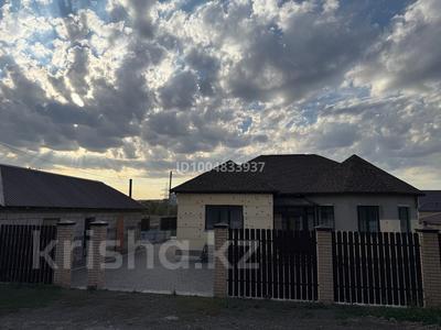 Отдельный дом · 5 комнат · 110 м² · 10 сот., Майкудук, Мкр Шахтёрский 32 — За Востоком 5 за 50 млн 〒 в Караганде, Алихана Бокейханова р-н