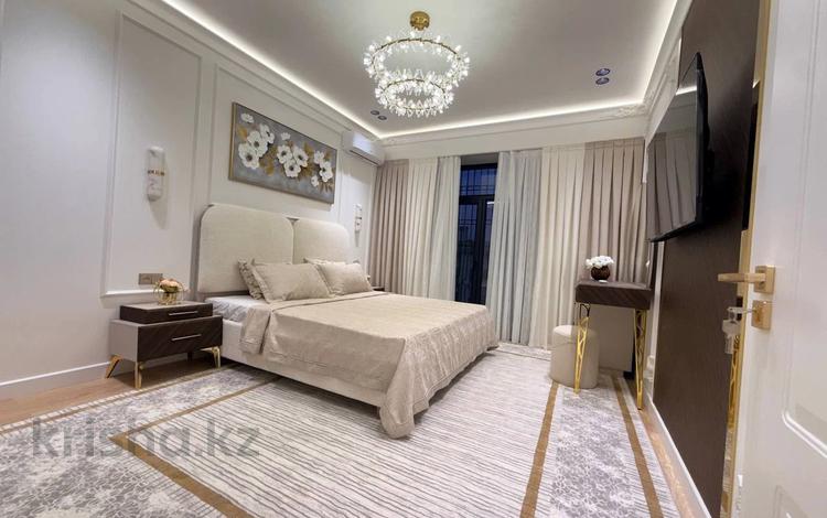 4-бөлмелі пәтер · 105 м² · 5/12 қабат, Розыбакиева 320, бағасы: 900 000 ₸ в Алматы, Бостандыкский р-н — фото 2