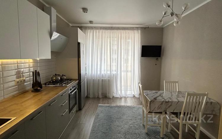 2-комнатная квартира · 70.6 м² · 5/5 этаж, мкр. Алтын орда за 33 млн ₸ в Актобе — фото 4
