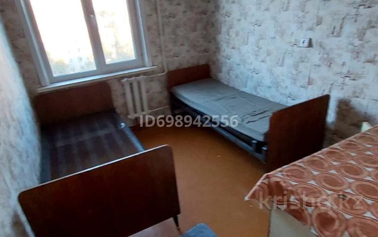 1 бөлме · 15 м² · 6 қабат, бульвар Гагарина 36, бағасы: 135 000 ₸ в Усть-Каменогорске — фото 3