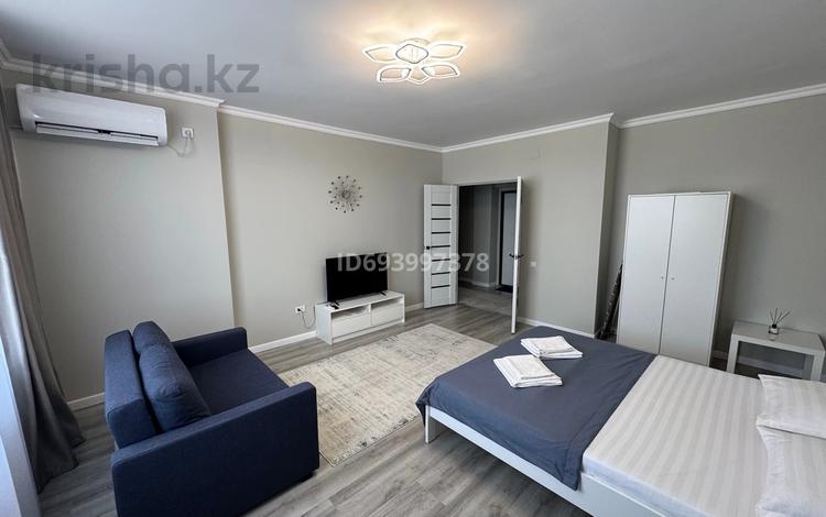 1-комнатная квартира · 47 м² · 4/9 этаж, мкр Центральный, Георгия Канцева 5 — ул. С.Датова, КТЖ, NCOC, Казмунайгаз, ул, Абая, драмтеатр, тц Насиха, Казахтелеком, ул. Валиханова, ул. М.Утемисова за 15 000 ₸ в Атырау — фото 28