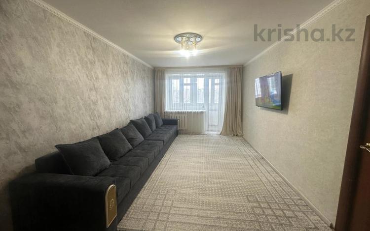 3-комнатная квартира · 64.5 м² · 4/5 этаж, мкр Юго-Восток, 27й микрорайон, улица Язева за 22.5 млн ₸ в Караганде, Казыбек би р-н — фото 2