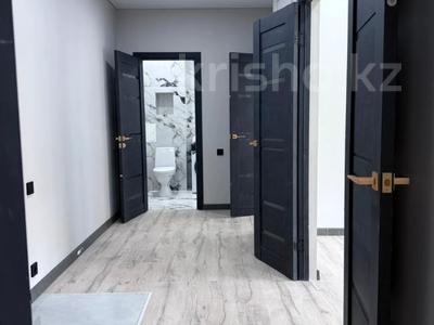 2-бөлмелі пәтер · 60 м² · 2/5 қабат, мкр. Алтын орда, мангилик ел, бағасы: 26.5 млн ₸ в Актобе
