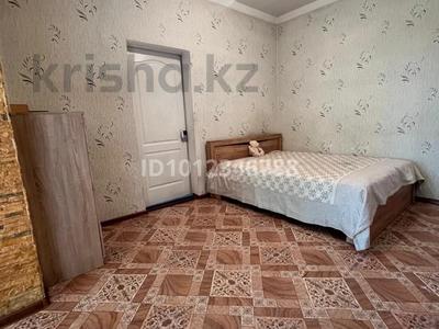 Часть дома · 2 комнаты · 150 м² · 8 сот., Коктал 8/2 1 — Мясокомбинат за 6.5 млн ₸ в Астане, р-н Байконур