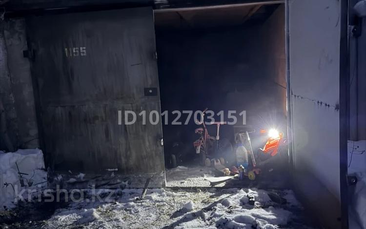 Гараж · 28 м² · Ташенова 1155 — Район хасеновский рынок заезд на повороте на Каспер колледж, бағасы: 1.5 млн ₸ в Кокшетау — фото 2