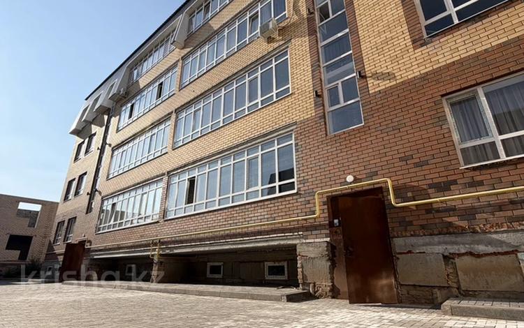 1-комнатная квартира · 54 м² · 2/4 этаж, Мамбетова 40 за 16.7 млн ₸ в Уральске — фото 2