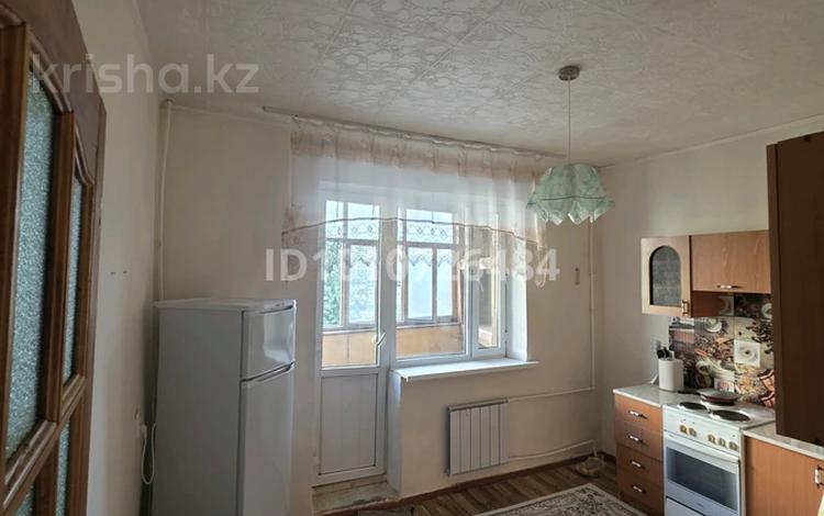 2-комнатная квартира · 59.3 м² · 2/6 этаж, Алашахана 25А за 15 млн ₸ в Жезказгане — фото 2