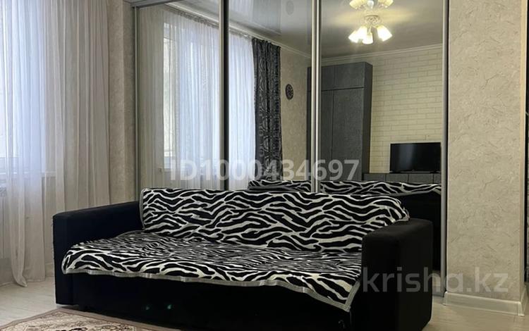 1-комнатная квартира · 40 м² · 13/21 этаж, Кенесары 52 — кенесары - валиханова за 23 млн ₸ в Астане, р-н Байконур — фото 2