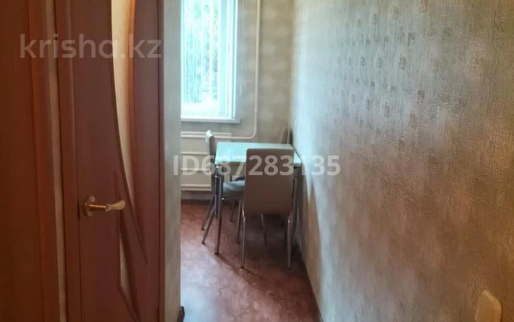 2-комнатная квартира, 44 м², 3/5 этаж, 6 микрорайон 13