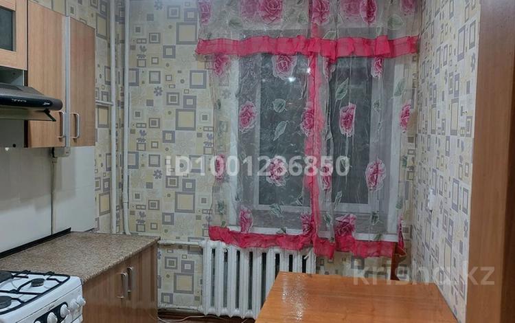 3-комнатная квартира · 64 м² · 4/9 этаж, Бозтаева 75 за 200 000 ₸ в Семее — фото 2