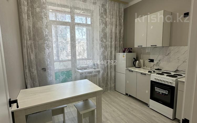 1-комнатная квартира, 36.7 м², 5/9 этаж помесячно, Казыбек би 5А