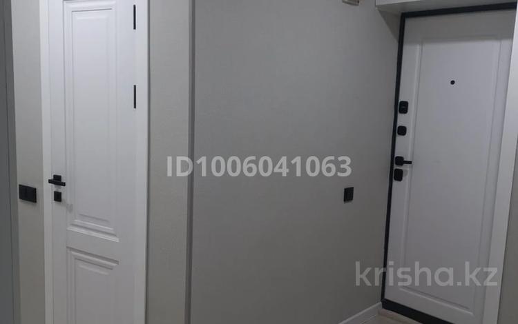 3-бөлмелі пәтер · 63 м² · 2/5 қабат, ул. Айтиева 1 — Напротив Обл.больницы, бағасы: 32 млн ₸ в Таразе — фото 2