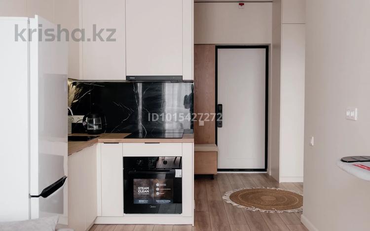 1-комнатная квартира · 40 м² · 9/9 этаж, Абая 130 — Абая Розыбакиева за 350 000 ₸ в Алматы, Бостандыкский р-н — фото 2