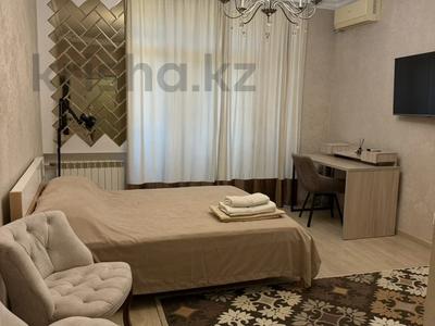 1-бөлмелі пәтер · 42 м² · 4/4 қабат, Жаңа қала ш/а., Бухар жырау 29, бағасы: 16 000 ₸ в Караганде, Казыбек би р-н