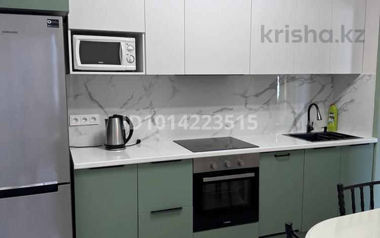 2-комнатная квартира · 44 м² · 2/7 этаж, Улы Дала — Гейдара Алиева за 300 000 ₸ в Астане, Есильский р-н — фото 2