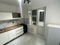 1-комнатная квартира · 35 м² · 3/5 этаж, мкр 8, Бр Жубанова 278 — Бр Жубанова и Сатпаева за 160 000 ₸ в Актобе — фото 3