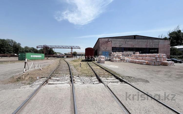 Промбаза · 5000 соток, мкр Алтай-2, Илийский тракт 9 за 2 400 ₸ в Алматы, Турксибский р-н — фото 2