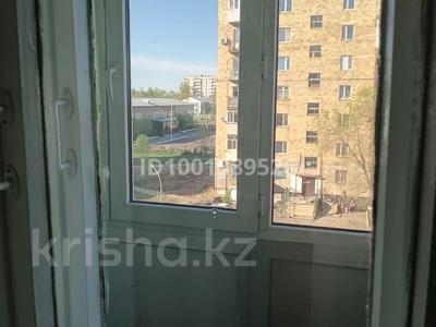 3-бөлмелі пәтер · 63.1 м² · 4/5 қабат, Проспект Абая 66а — Школы сад магазины, бағасы: 10.5 млн ₸ в Шахтинске