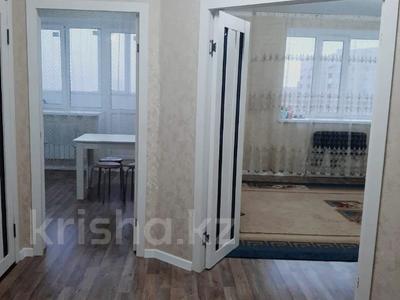 Пәтерлер в Актюбинской обл.: 1-бөлмелі пәтер · 49 м² · 6/7 қабат, мкр. Алтын орда, бағасы: 16.8 млн 〒 1-бөлмелі пәтер · 49 м² · 6/7 қабат, мкр. Алтын орда, бағасы: 16.8 млн 〒 в Актобе
