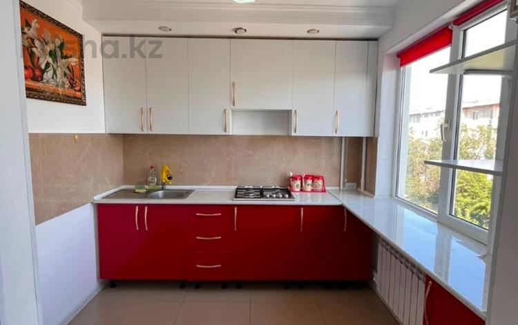 1-бөлмелі пәтер · 31 м² · 4/5 қабат, Авангард 3 мкр. 47, бағасы: 13 млн ₸ в Атырау, мкр Авангард-3 — фото 10