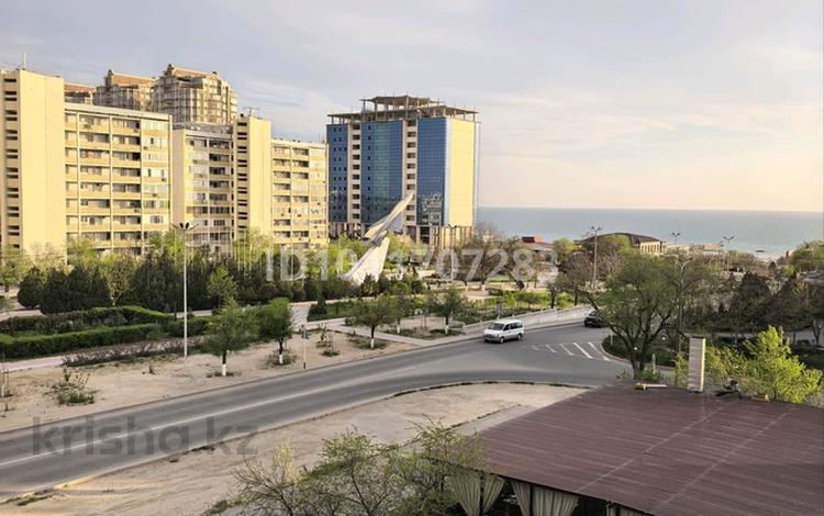 3-бөлмелі пәтер · 72 м² · 4/5 қабат, 9-й мкр 1, бағасы: 23 млн ₸ в Актау — фото 12