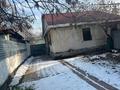 Отдельный дом · 2 комнаты · 100 м² · 5 сот., Жетысуйская 8 за 500 000 ₸ в Алматы, Медеуский р-н — фото 2