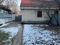 Отдельный дом · 2 комнаты · 100 м² · 5 сот., Жетысуйская 8 за 500 000 ₸ в Алматы, Медеуский р-н — фото 3