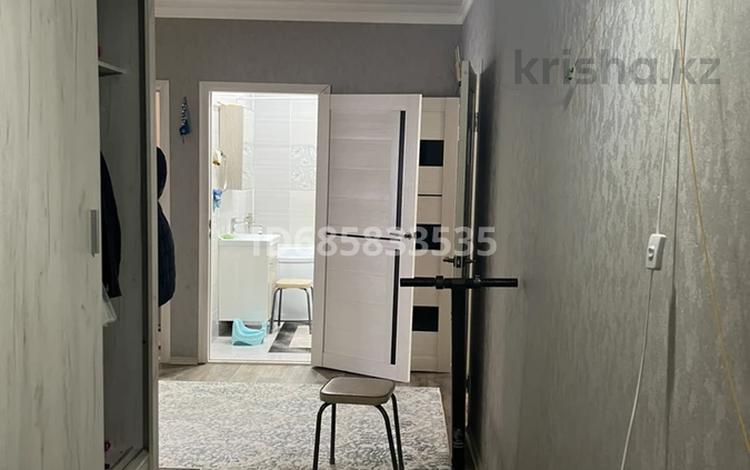 2-бөлмелі пәтер · 74 м² · 1/9 қабат, Қадыр Мырза-Әли ш/а. 30/2, бағасы: 36 млн ₸ в Уральске, мкр Кадыра Мырза-Али — фото 2