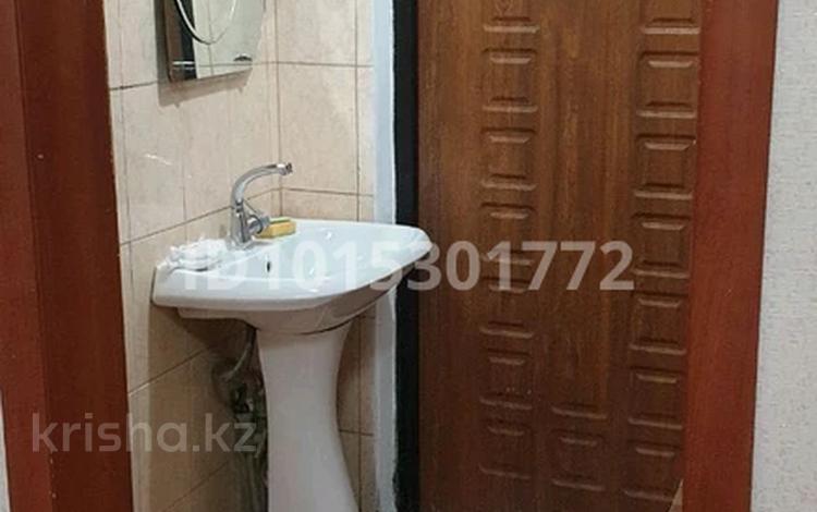 1 комната · 17 м² · 1/5 этаж, мкр №1, Мкр №2 13 — Школа Роддом 3 за 150 000 ₸ в Алматы, Ауэзовский р-н — фото 2