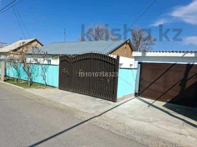 Отдельный дом · 5 комнат · 120 м² · 10 сот., Шымырұлы 15 — Рысқұлов көшесімен қиылсады за 15 млн 〒 в Каратау