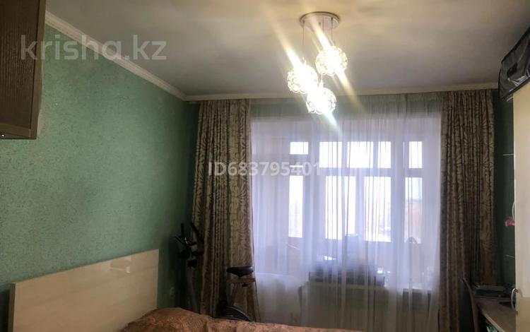 2-комнатная квартира, 61 м², 5/5 этаж, Сейфулина 3 за 18 млн 〒 в Жезказгане — фото 2