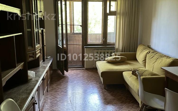 3-бөлмелі пәтер · 55 м² · 4/4 қабат, мкр №4 26, бағасы: 37.5 млн ₸ в Алматы, Ауэзовский р-н — фото 2