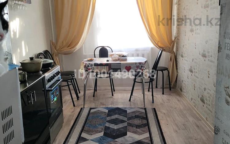 3-комнатная квартира · 76 м² · 5/12 этаж, мкр Жилгородок, Тургенева 36 — Жилгородок за 19 млн ₸ в Актобе — фото 4