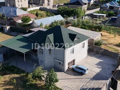 Продажа домов и дачи в Туркестанской обл.: Отдельный дом · 8 комнат · 400 м² · 9 сот., Б.Майлина 44 — Садике Нур ерке за 70 млн 〒 Отдельный дом · 8 комнат · 400 м² · 9 сот., Б.Майлина 44 — Садике Нур ерке за 70 млн 〒 в Карасу